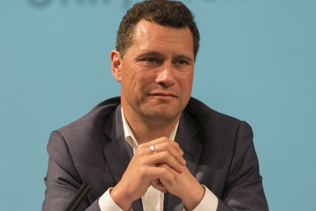 UKIP leadership hopeful Steven Woolfe gets taken to hospital after ...