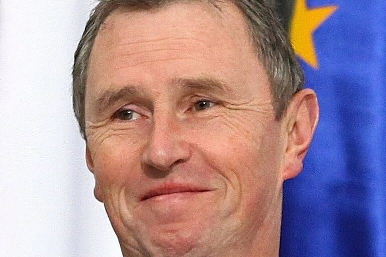 https://commons.wikimedia.org/wiki/File:Nigel_Evans.jpg