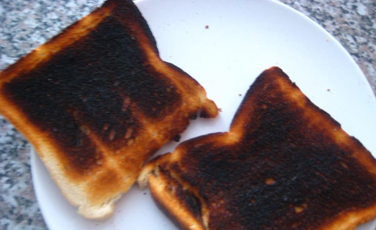 Burnt toast causes cancer