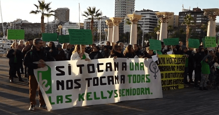 Las Kellys (cleaners) protesting