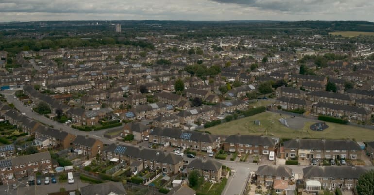 A community of houses in the UK (image taken from the sky)