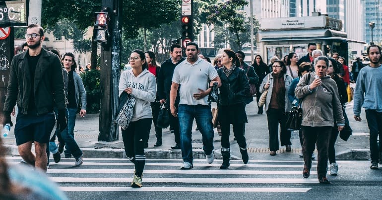 People on a busy pedestrian crossing