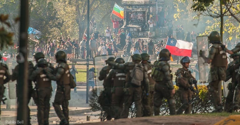Chilean police and protesters