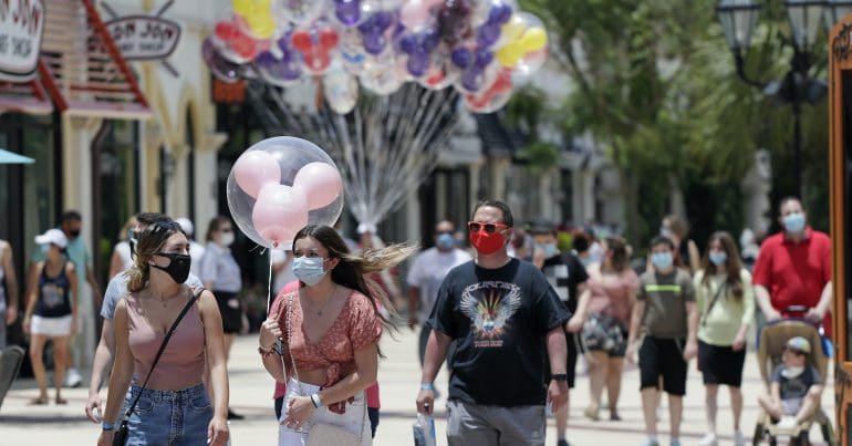 Guests wearing masks at Disney World