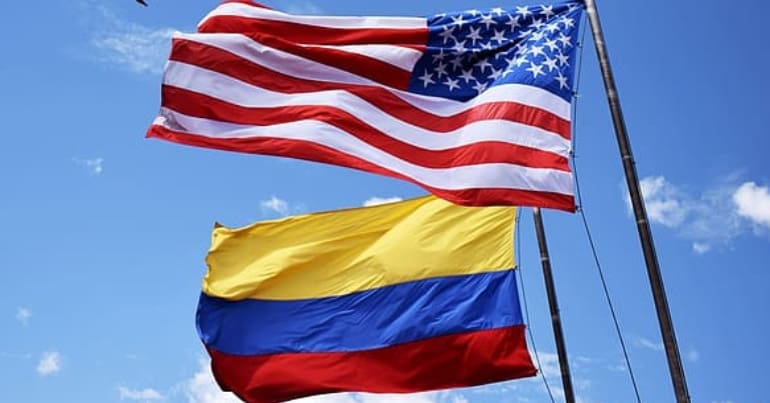 A US flag and a Colombian flag