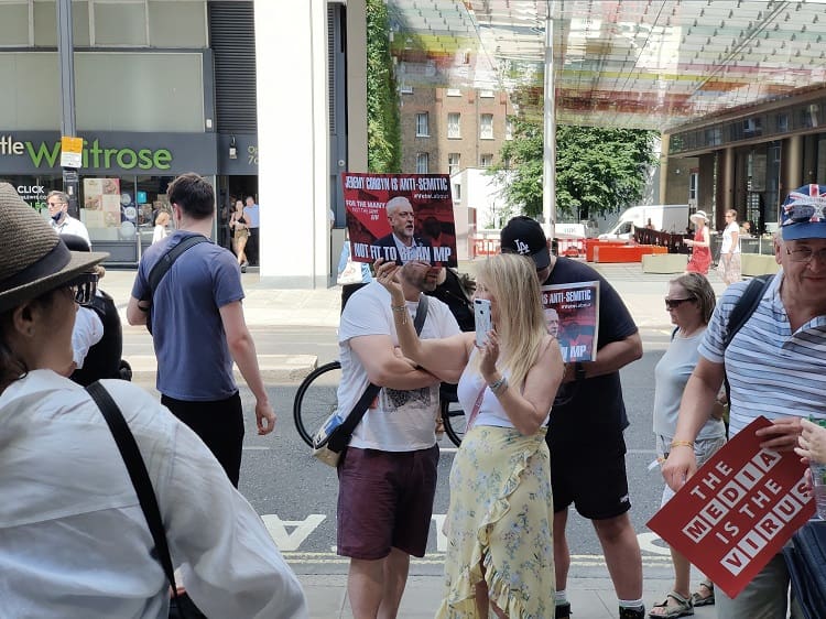 Anti Corbyn activists at the Labour demo