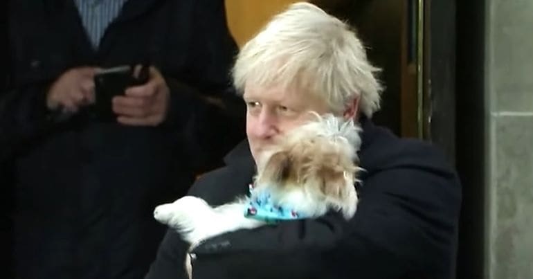 Boris Johnson holding the dog Dilyn