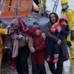Refugees coming to shore