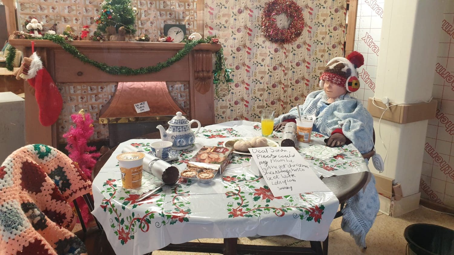A depiction of a poor family at Christmas