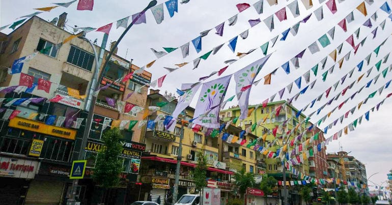 Turkey election flags