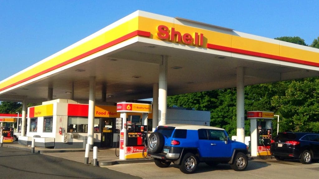 Petrol station of oil and gas company, Shell.