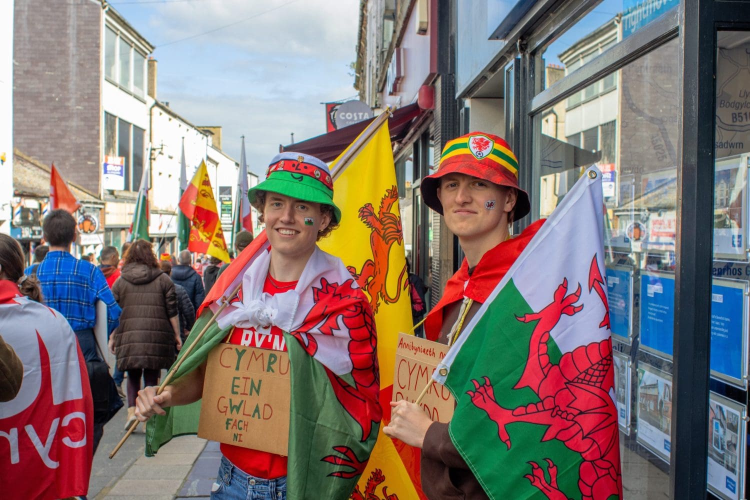 More people on the Welsh independence march in Wales