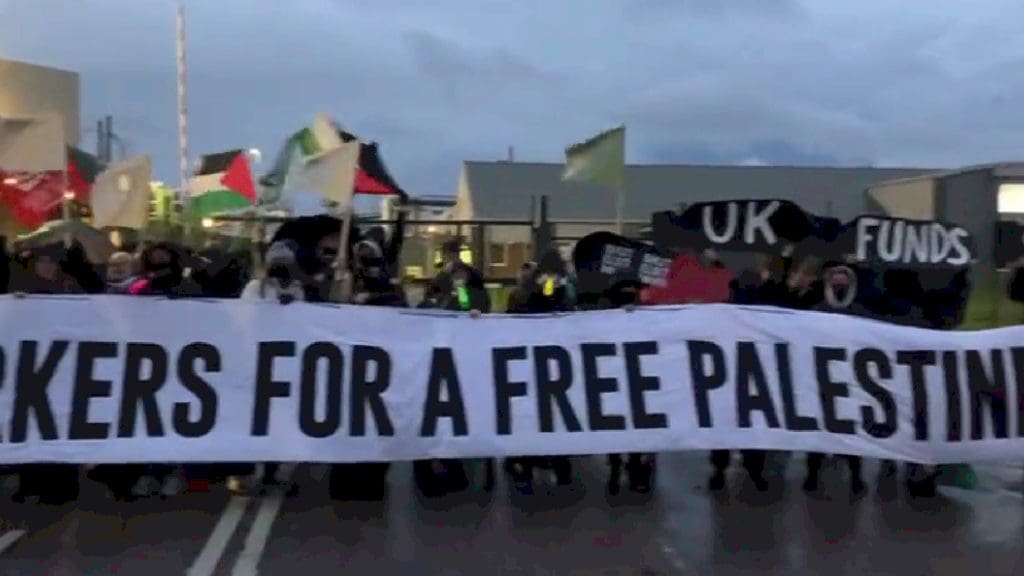 Trade union members shut down an arms factory in Kent that supplies Israel