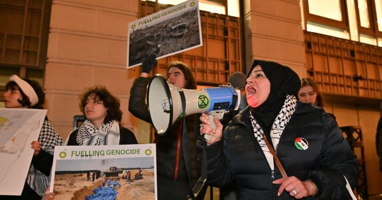 Fossil Free London BP protest Palestine Gaza Israel