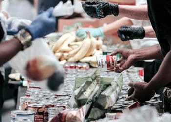 Universal Credit payment people using a Trussell Trust foodbank DWP
