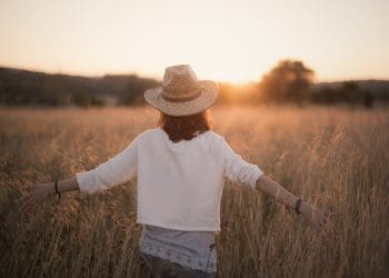Nourish to Flourish: The Impact of Overall Health on Personal Aesthetics