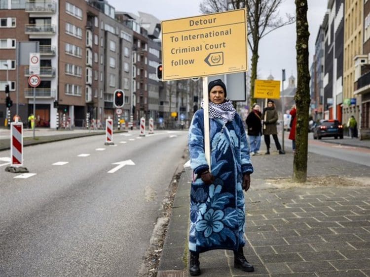 Dutch Holocaust Museum protest over Herzog visit