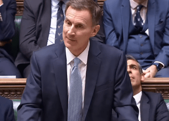 Jeremy Hunt cheers on the ruling class scam that is the cost of living crisis