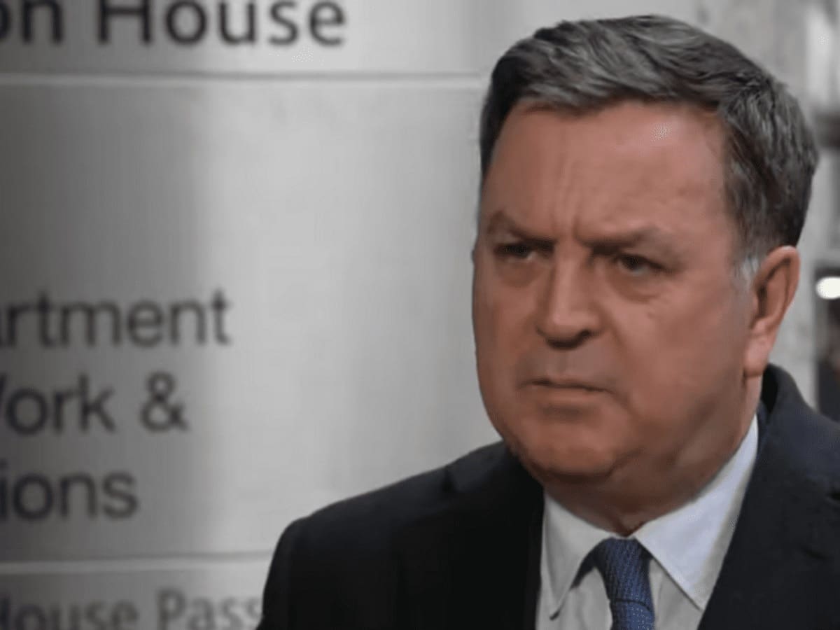 dwp-hiring-new-fraud-agents-amidst-more-benefit-claimant-bashing