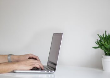 Boost Your Income: Top Tips for Profitable Affiliate Marketing