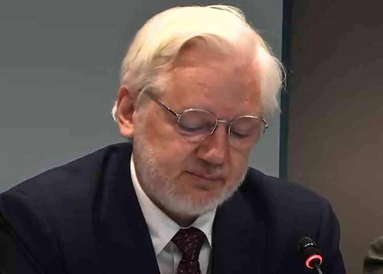 Assange