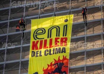 Greenpeace ENI