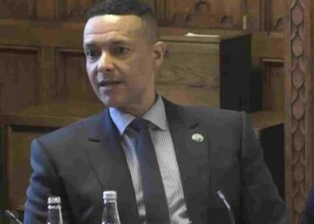 Clive Lewis water bill