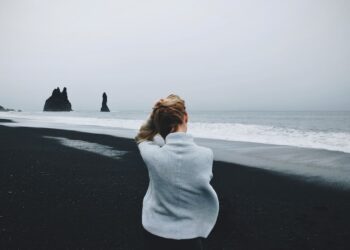 Discover Iceland’s Hidden Gems: The Freedom of Camper Travel