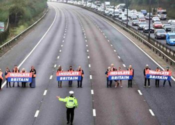 Insulate Britain