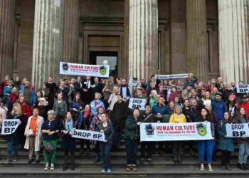 Flash mob takes over British Museum to call out its planet-wrecking £50m BP donation
