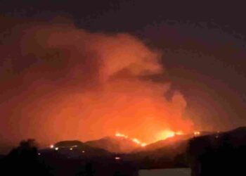 Santa Ana winds palisades fire