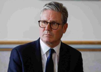 The LAbour Party has tanked its approval rating even with its own members, a Survation survey shows
