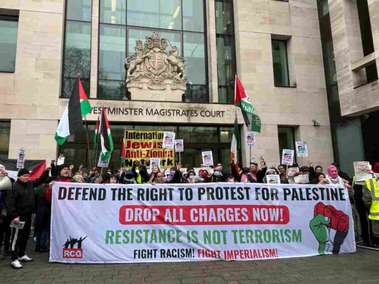 SOAS 2 protest FRFI