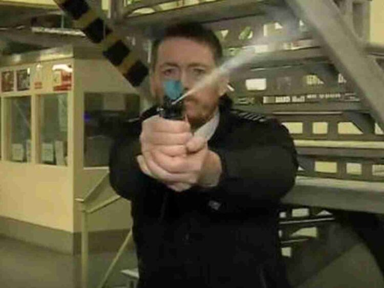 Labour just signed off on prisons being allowed to pepper spray CHILDREN