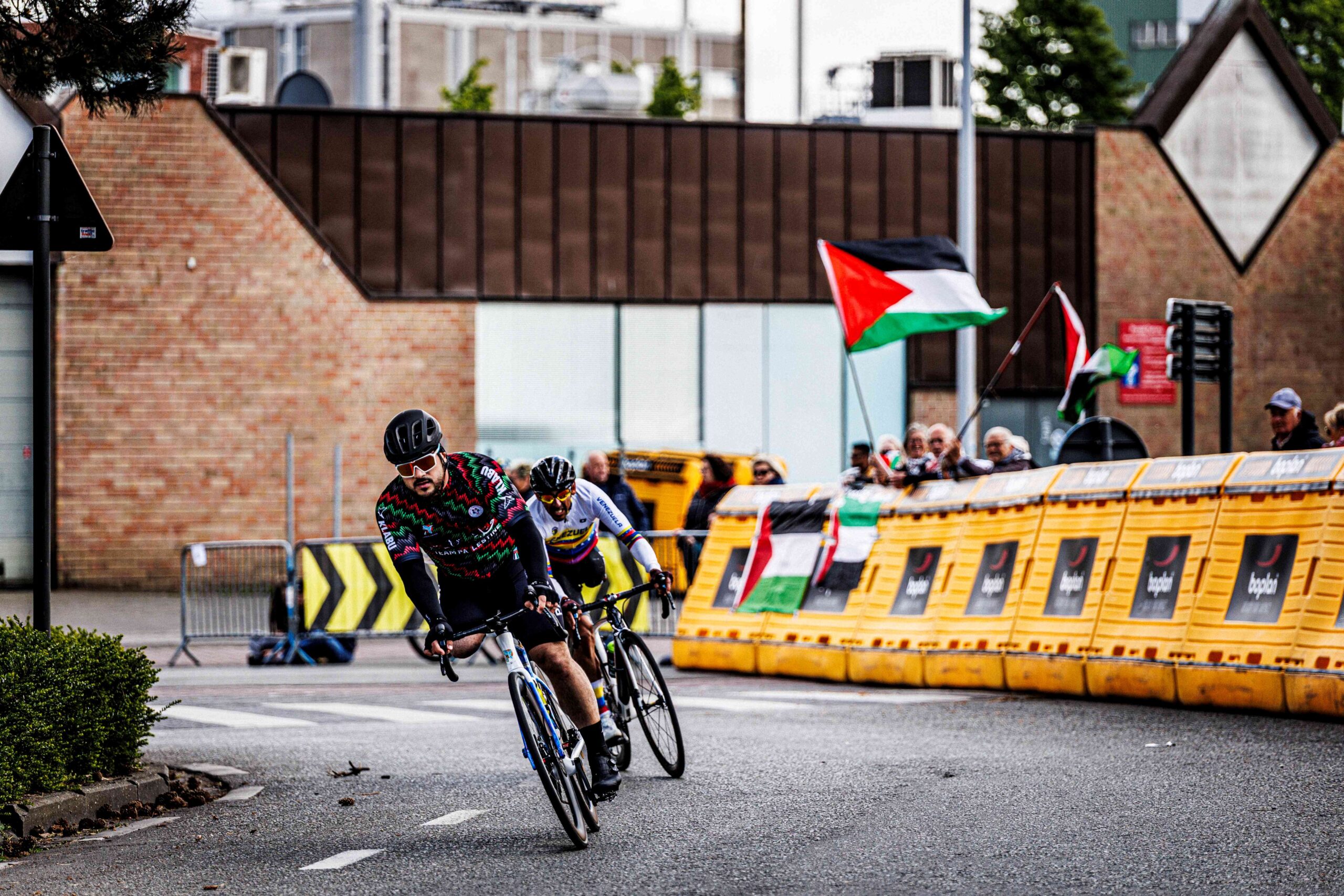 Mohamed Asfour racing Gaza Sunbirds world cup