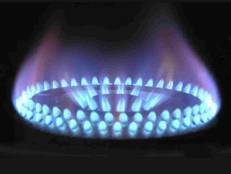 Gas companies pocketing billions from customers just for being 'on standby'
