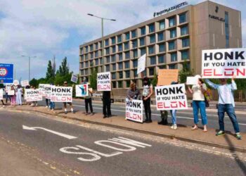 Tesla Takedown rallies planned at company's UK advertising events