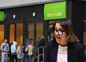 500 DWP staff face losing their jobs - showing Kendall has no idea what she's doing