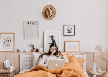 Why Midimalist Bedrooms Are the Sleep Trend Everyone’s Dreaming Of
