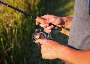 Protecting Our Waters: How Recreational Anglers Are Becoming Guardians of Marine Life Through Technology