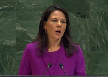 UN president Annalena Baerbock speaking at the podium on Gaza