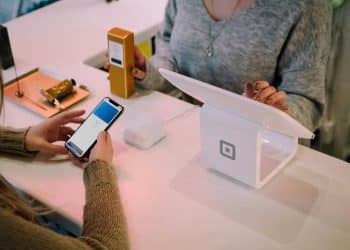 Beyond Entertainment: How Online Casinos Are Adopting Tech from Fintech and E-Commerce