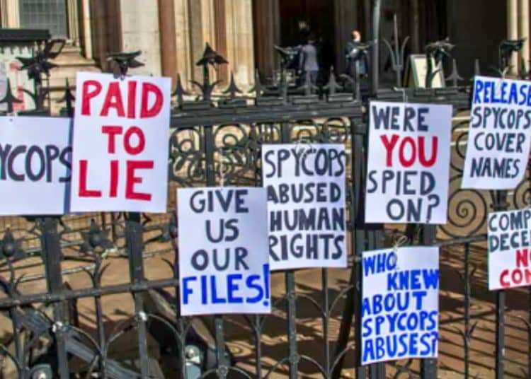 Spycops