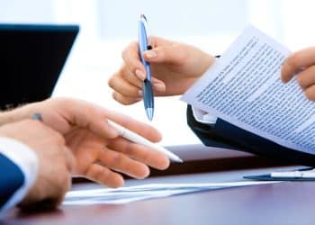Why Experienced Legal Advice Matters When a Business Changes Hands