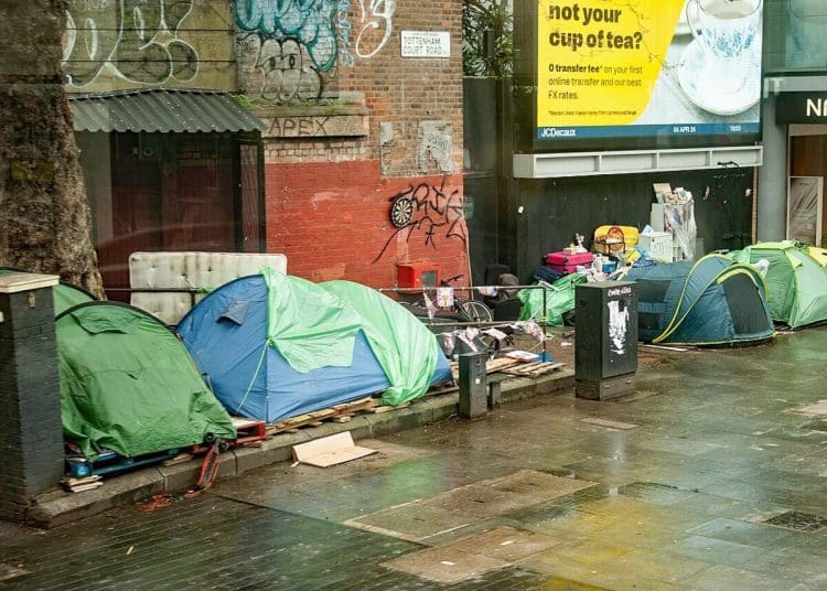 Refugee homelessness