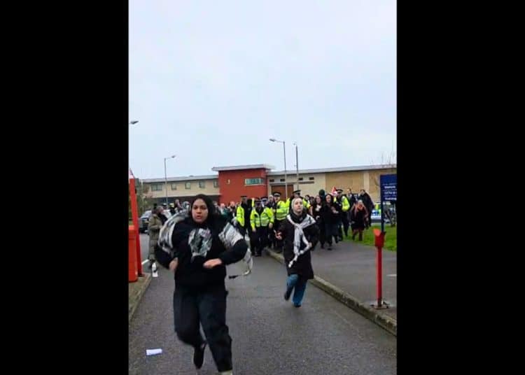 HMP Bronzefield