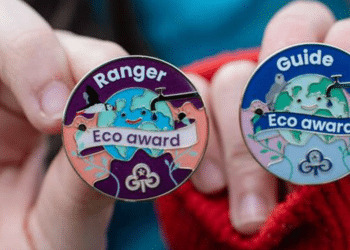 Trans women banned from joining girl scouts
