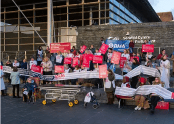 NHS Wales call for an end to corridor care