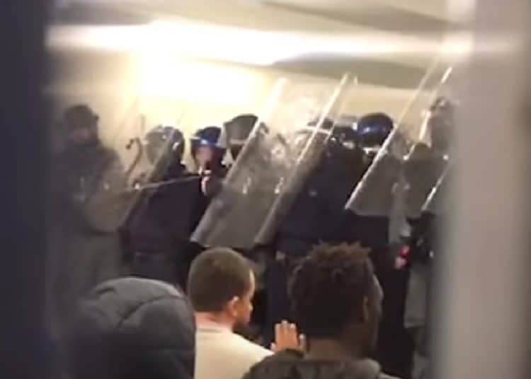 Police in riot gear pepper spray asylum seekers in detention centre hunger strkes