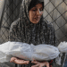 Gaza: mother mourns deceased child